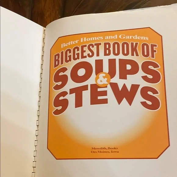 ✨Better Homes and Gardens Biggest Book of Soups & Stews. - Picture 2 of 10